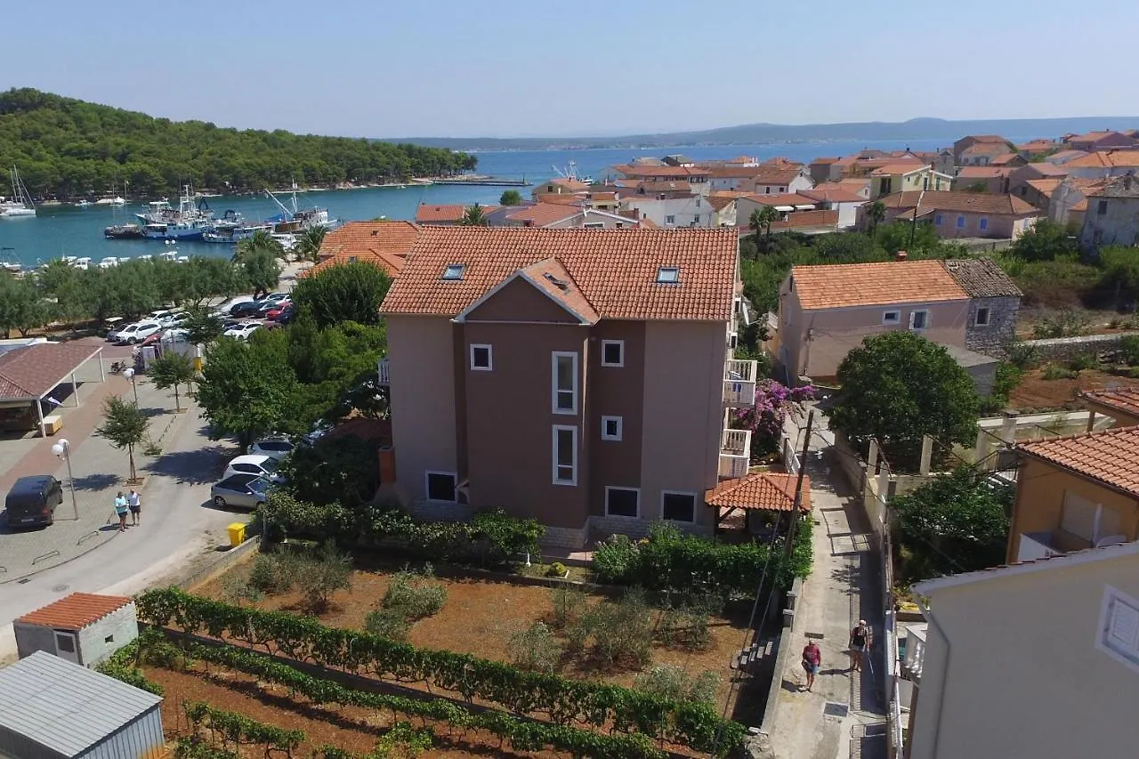 Apartment Kukljica 8253D